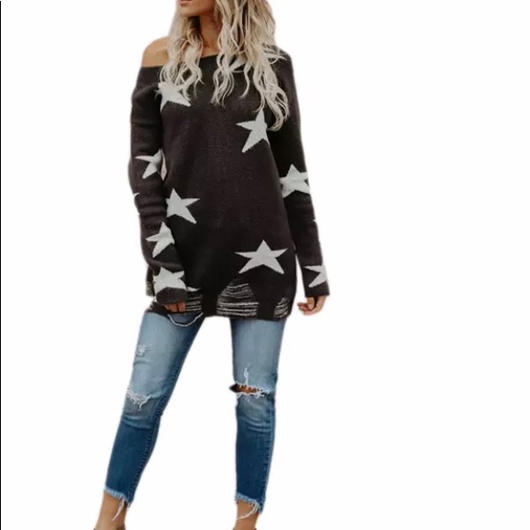 Oversized Star Sweater!!! - Picture 3 of 6